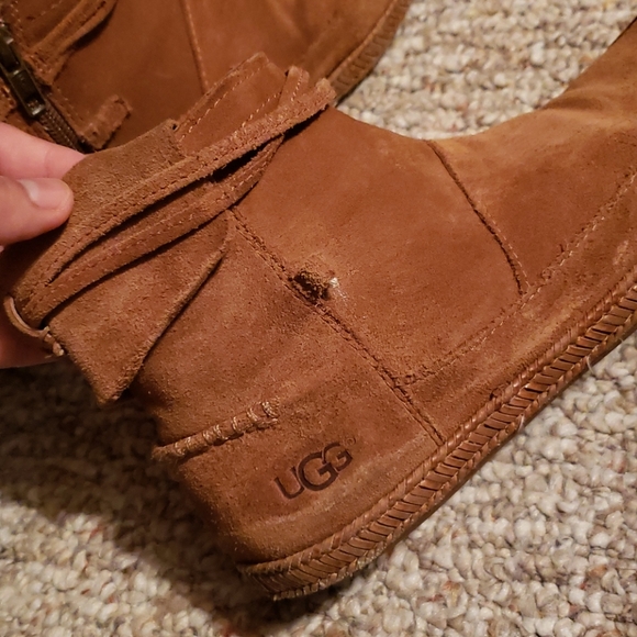 Boots - Picture 1 of 4